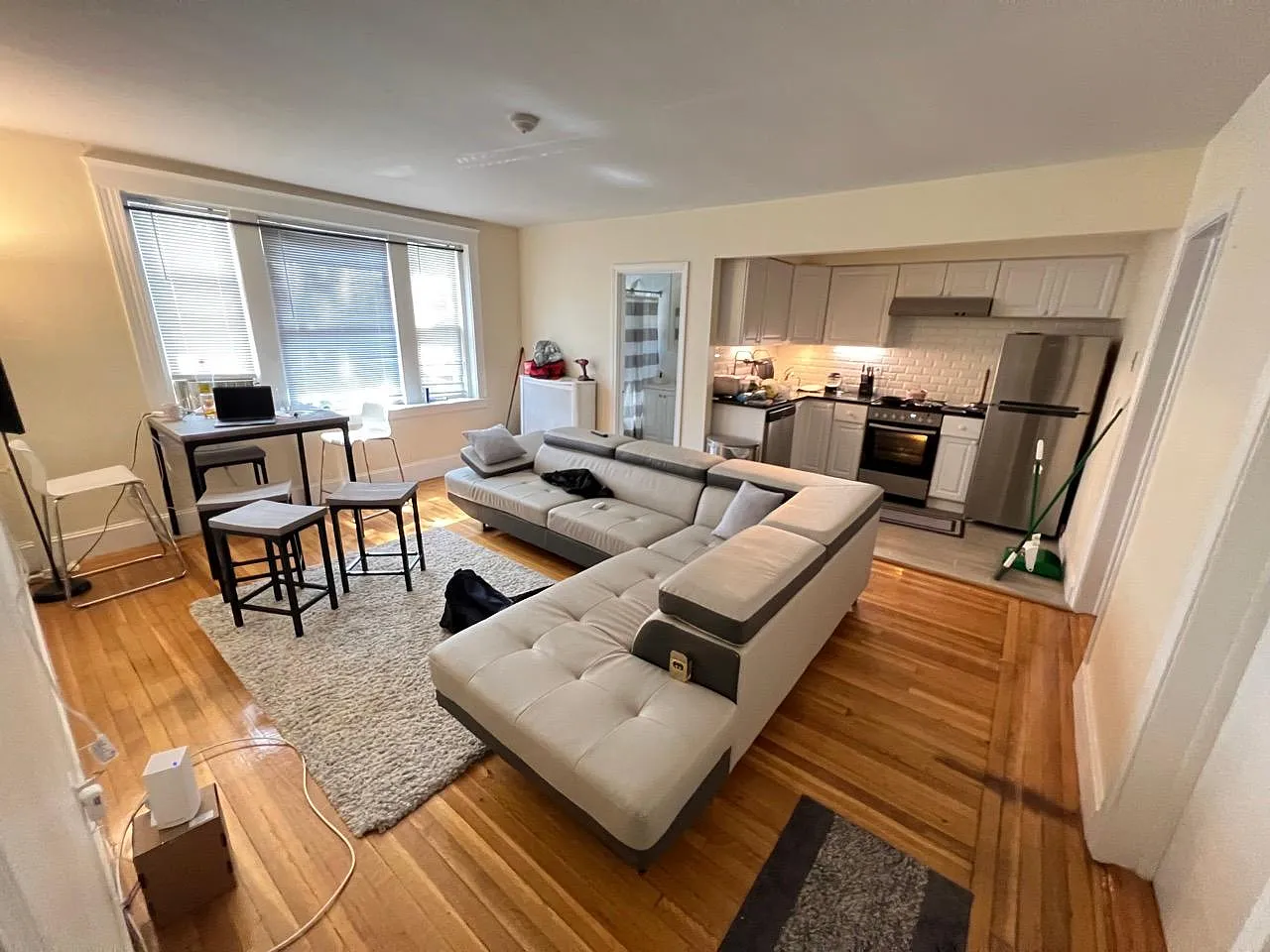 1607 Commonwealth Ave, Brighton