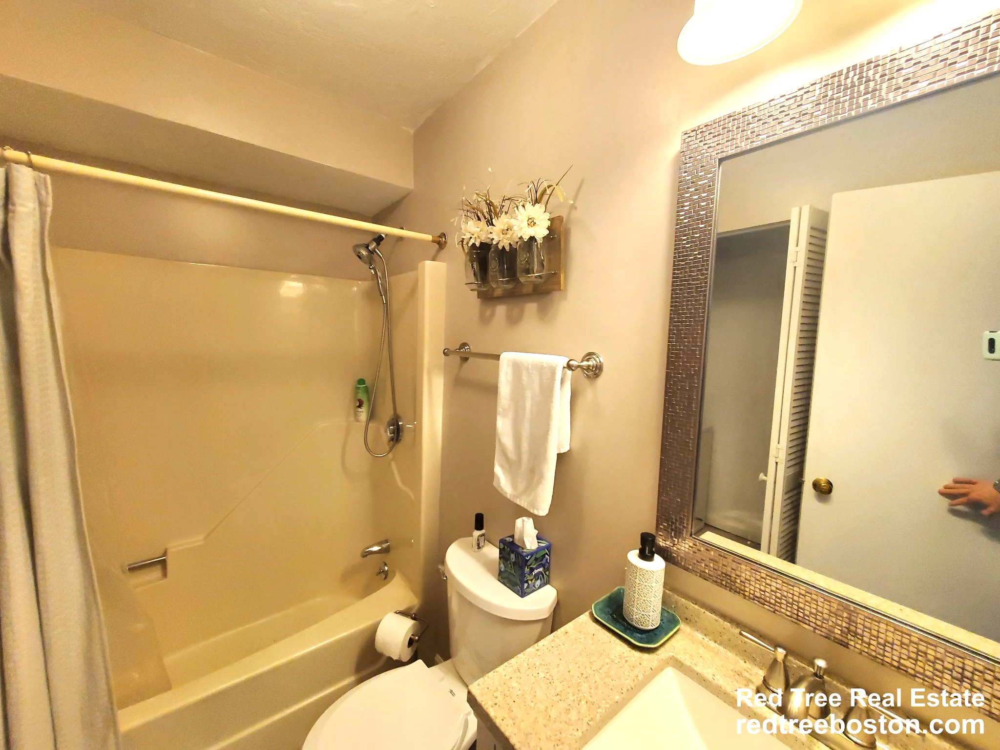 1400 Lagrange St, West Roxbury