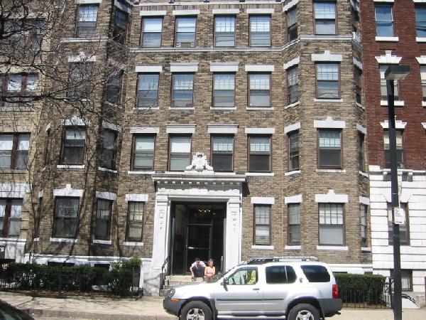 2 bed, 1 bath apartment for rent at 97 Saint Stephen St Unit 33, Fenway — photo 2 of 3