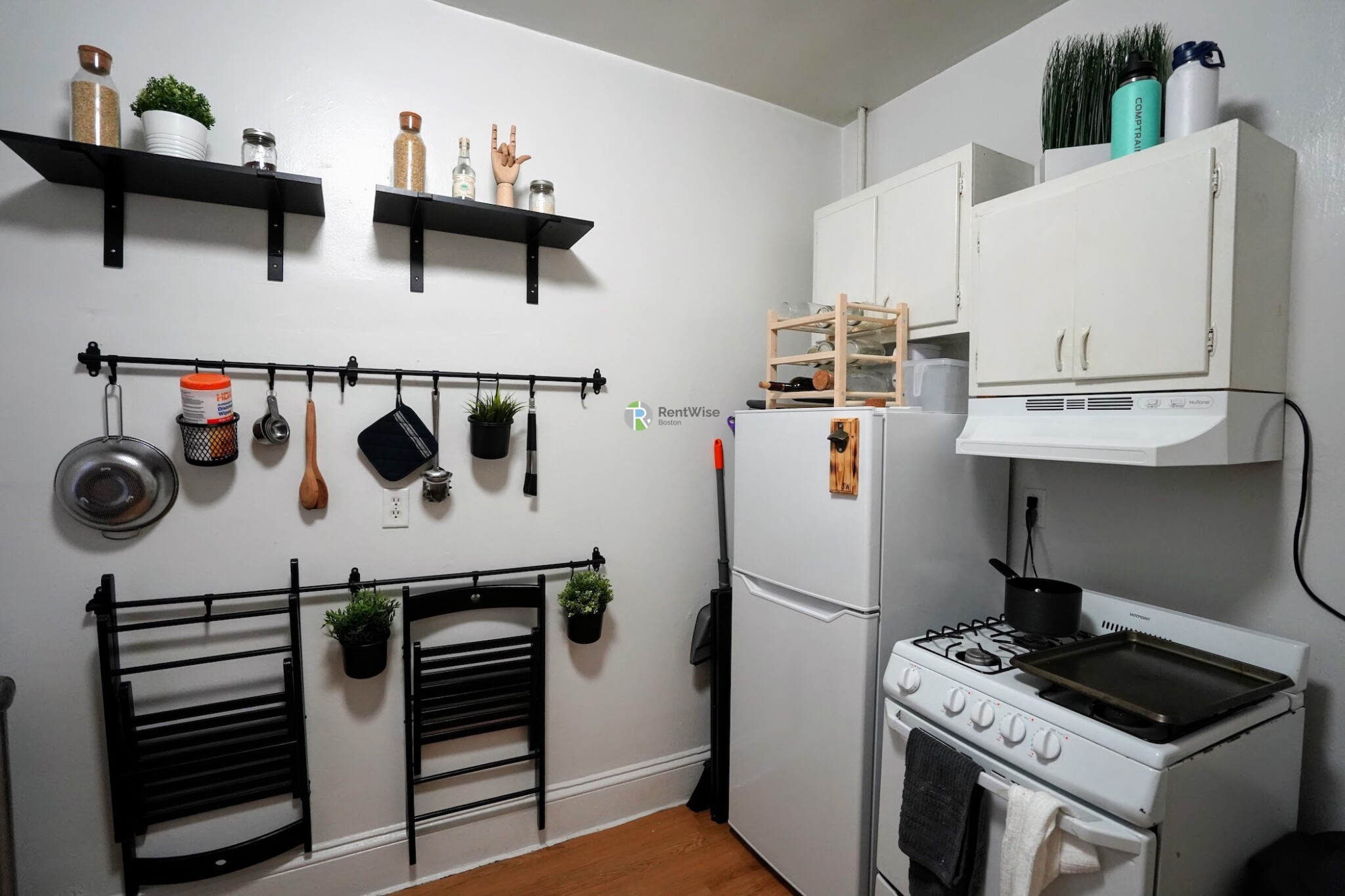 1377 Commonwealth Ave, Allston