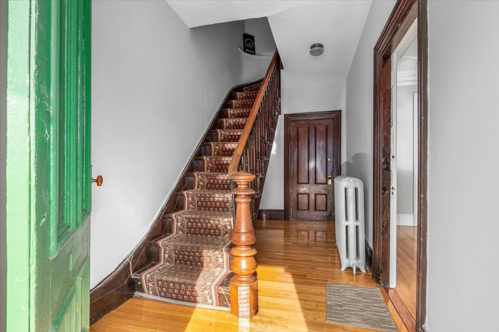 34 Neponset Ave, Hyde Park