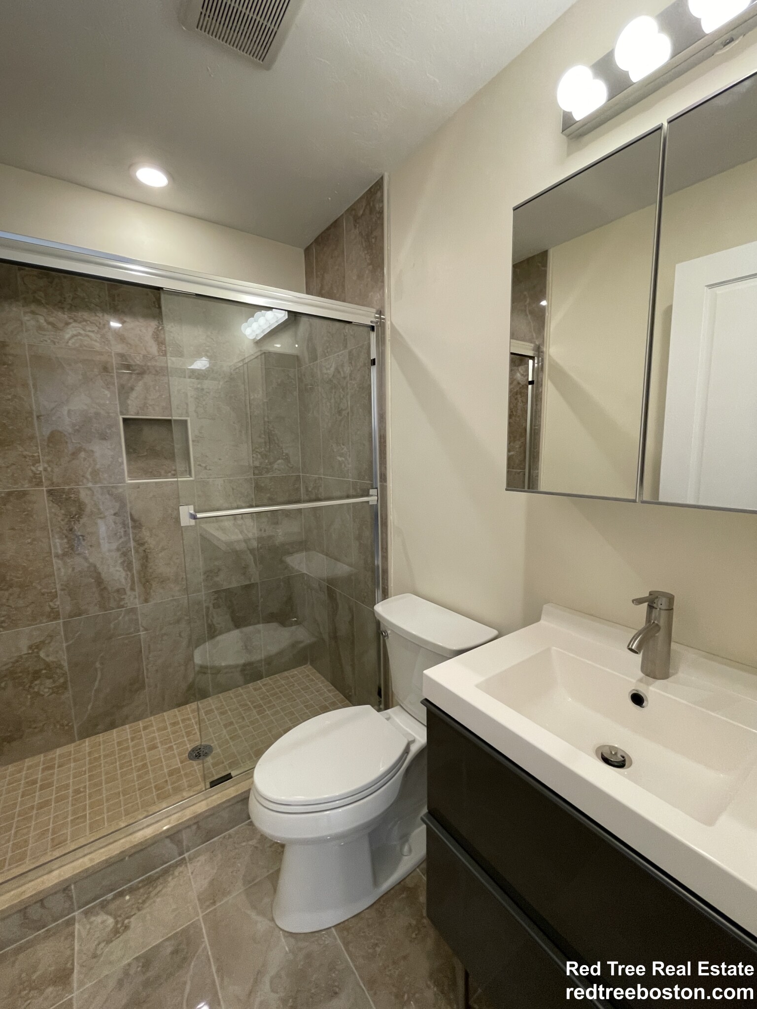 1028 Commonwealth Ave, Boston