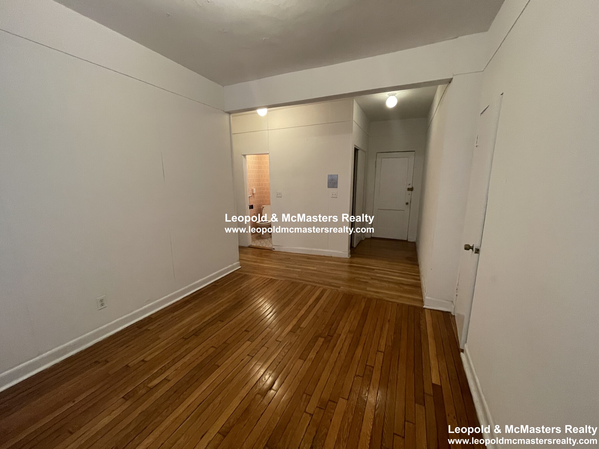 1 bed, 1 bath apartment for rent at 116 Warren St Unit 5, Brighton — photo 8 of 17