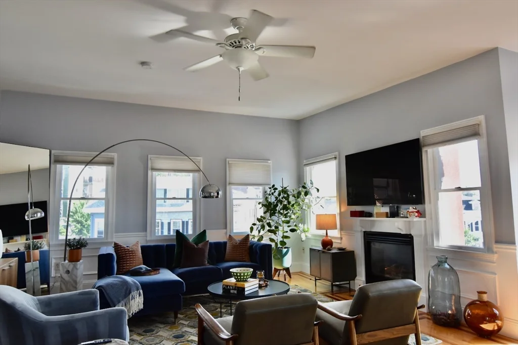 157 Dorchester St, South Boston