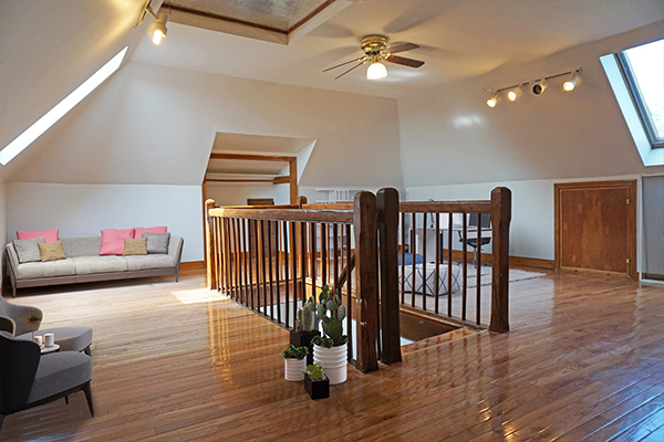 159 Brown St, South Side