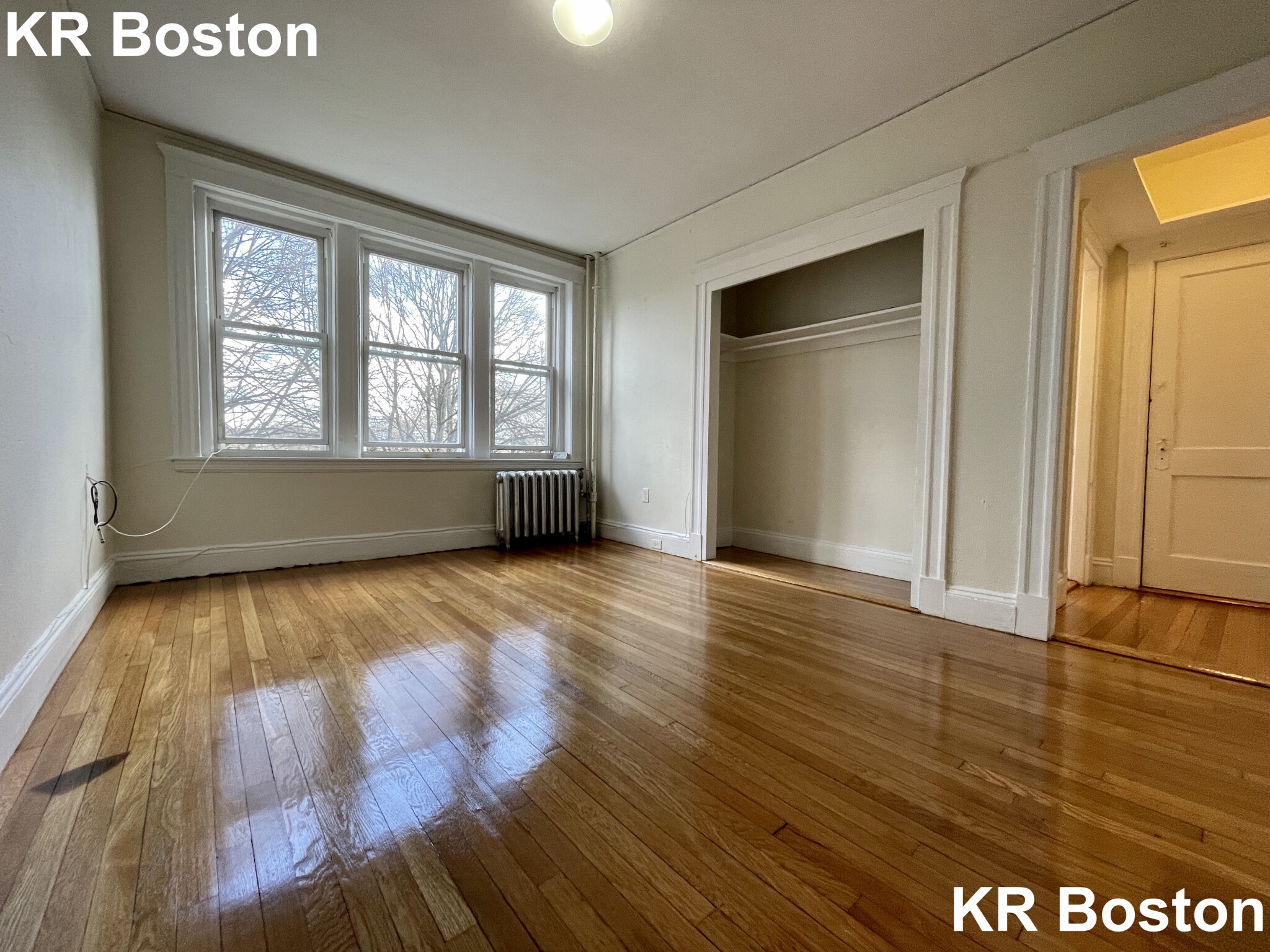 Studio bed, 1 bath apartment for rent at 1163 Boylston St Unit 32, Fenway — photo 1 of 3