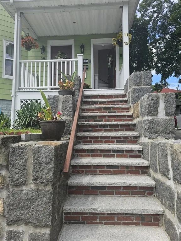 11 Tampa St, Hyde Park