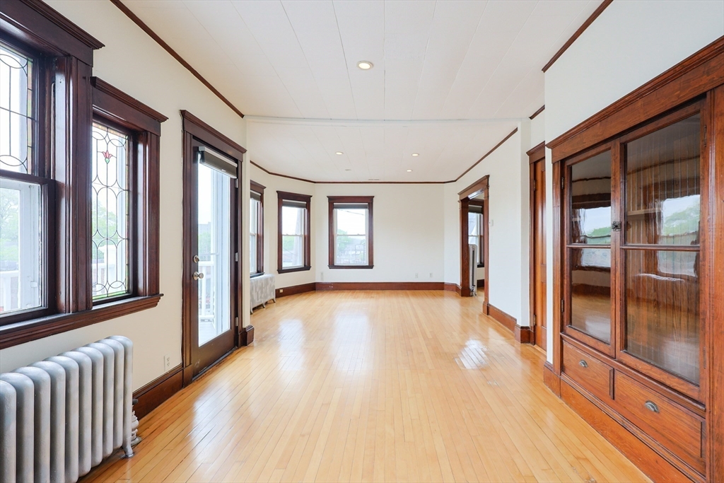 294 Belmont St, Watertown