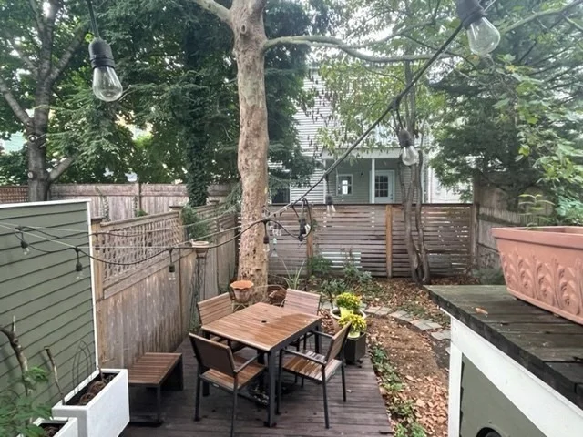 105 Pleasant, Cambridgeport