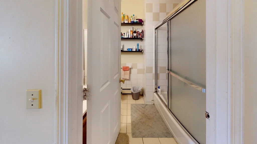 18 South Huntington Ave, Jamaica Plain