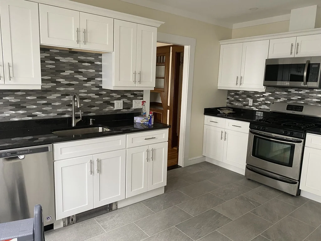 19-21 Virgil Rd, West Roxbury