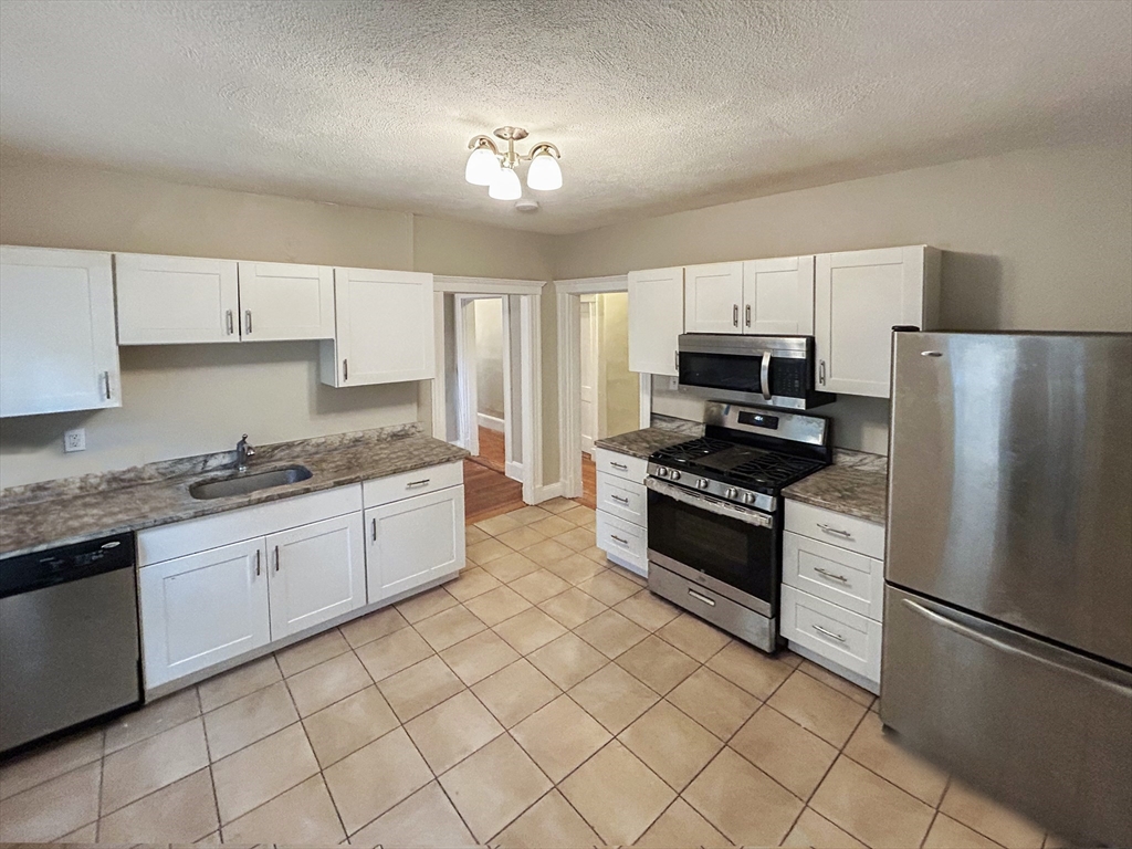 63 Draper St, Dorchester