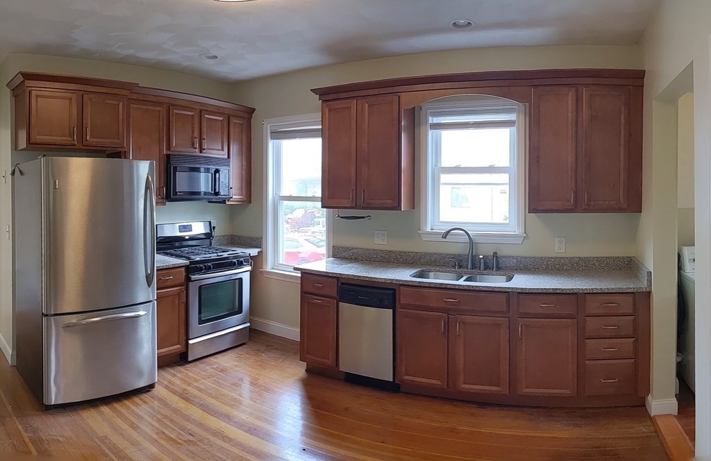 50 Lambert St, Medford