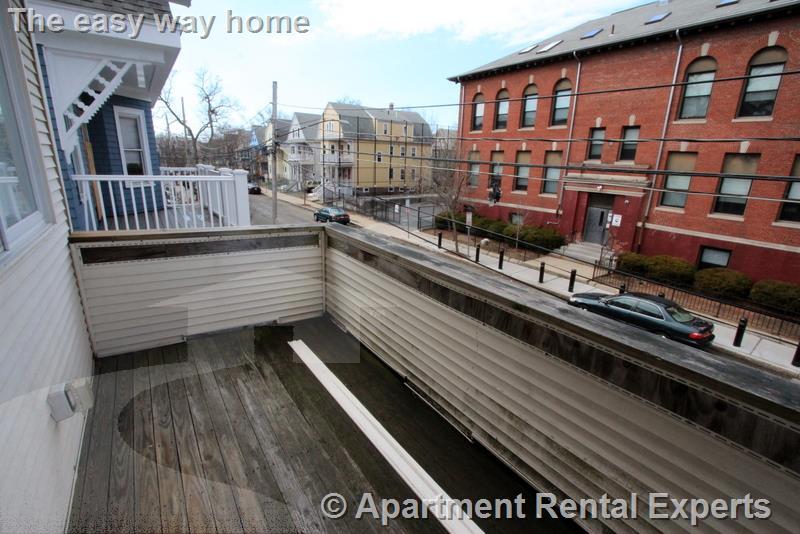 57 Josephine Ave, Powder House Square