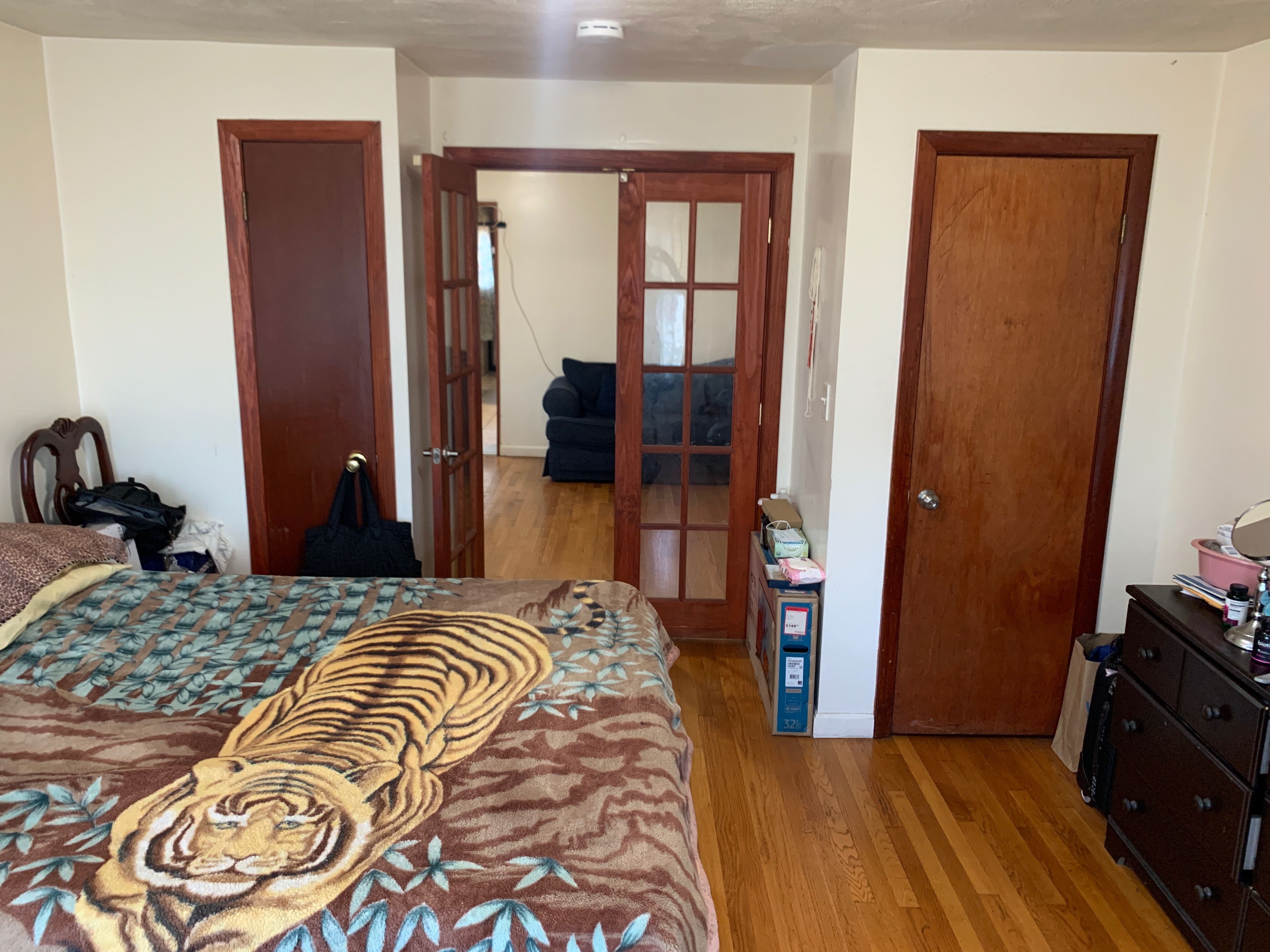 3 bed, 1 bath apartment for rent at 106 Vernal St Unit 2, Everett — photo 17 of 17