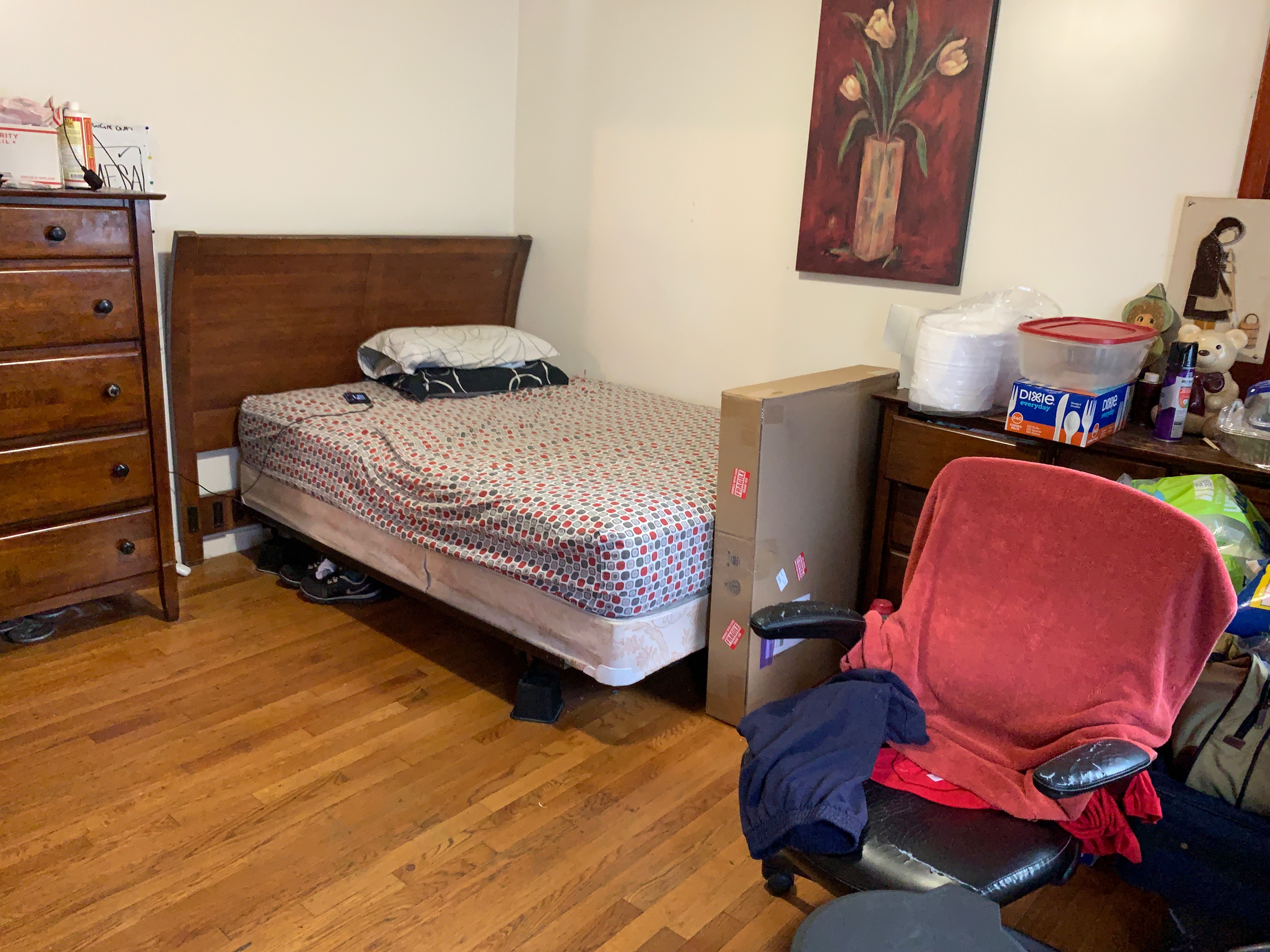 3 bed, 1 bath apartment for rent at 106 Vernal St Unit 2, Everett — photo 10 of 17