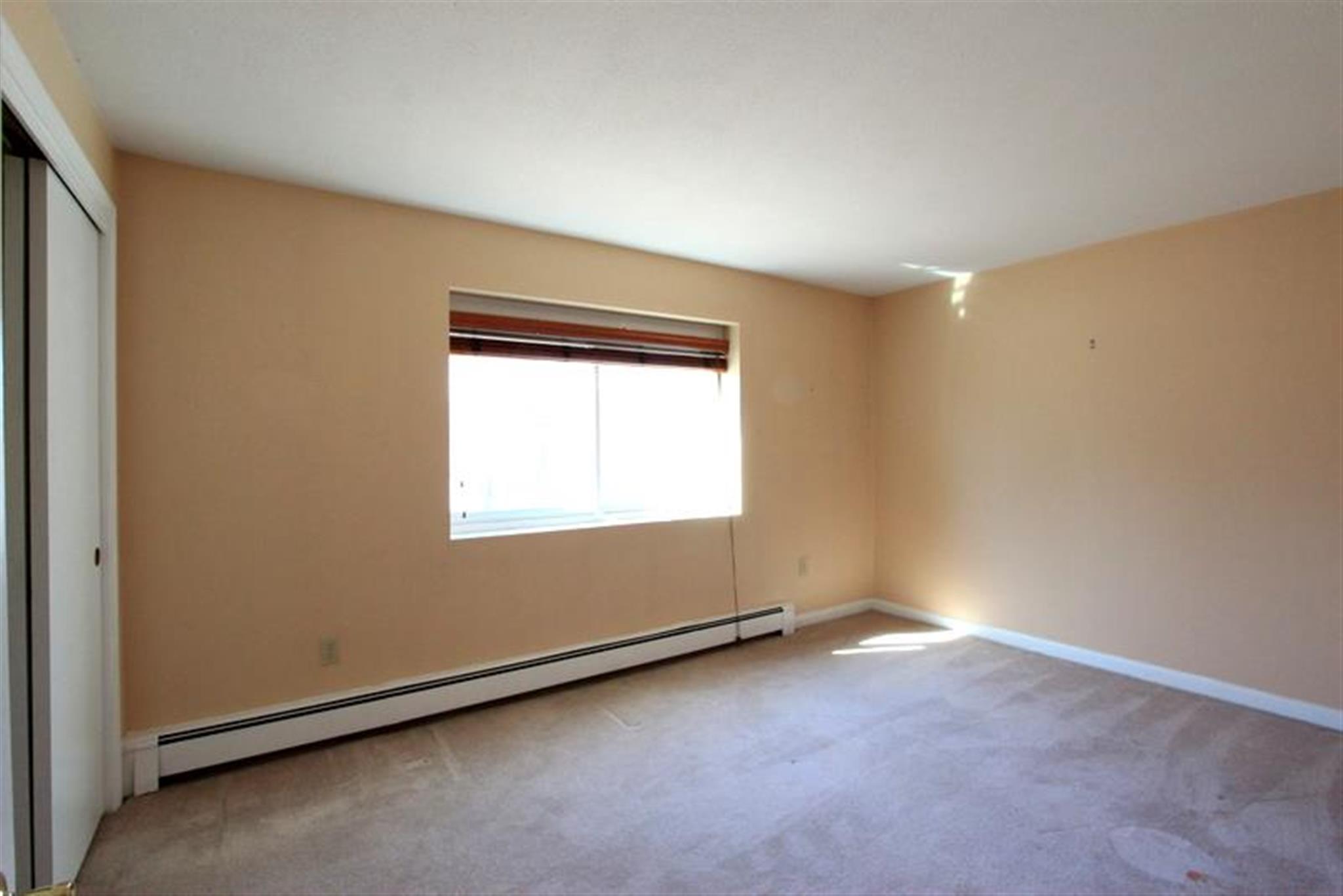 2 bed, 1 bath apartment for rent at 37 South St Unit 8, Medford — photo 9 of 24