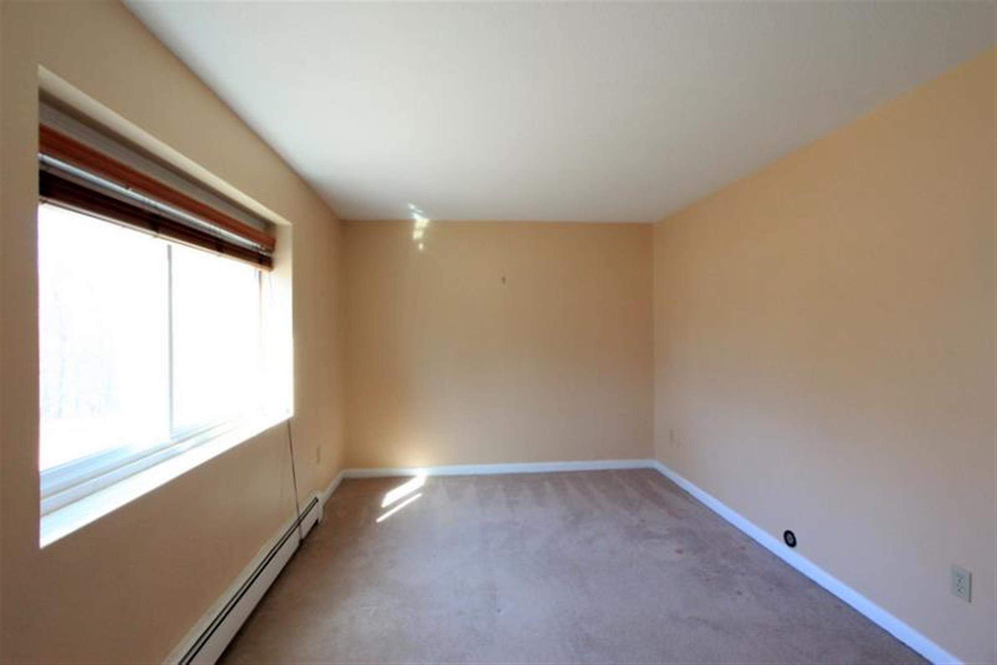 2 bed, 1 bath apartment for rent at 37 South St Unit 8, Medford — photo 10 of 24