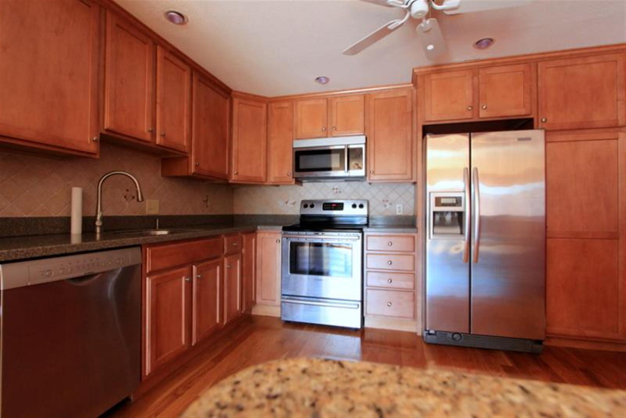 2 bed, 1 bath apartment for rent at 37 South St Unit 8, Medford — photo 4 of 24