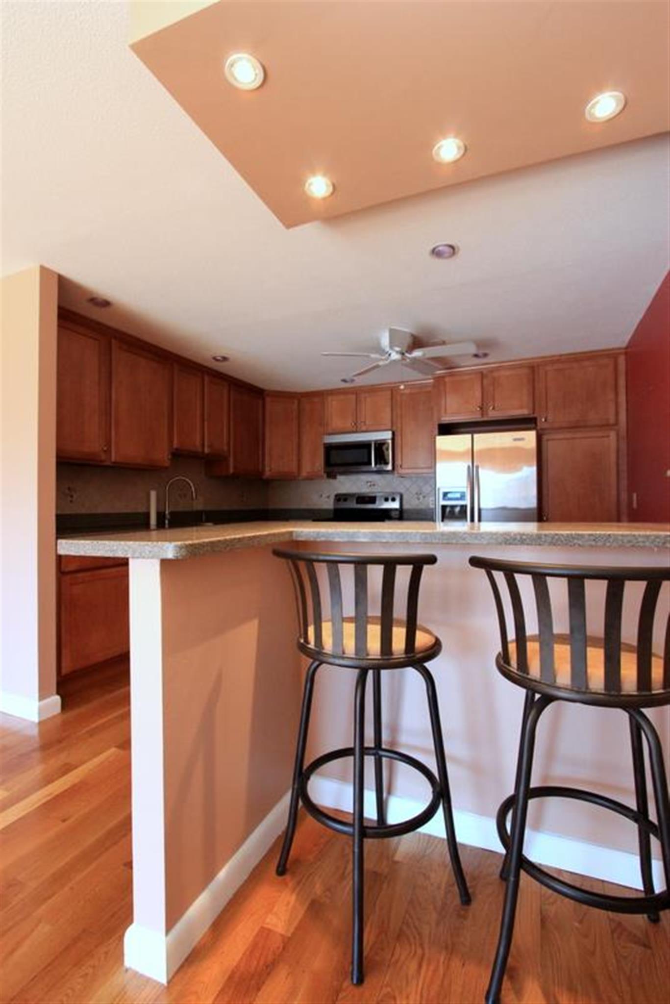 2 bed, 1 bath apartment for rent at 37 South St Unit 8, Medford — photo 6 of 24