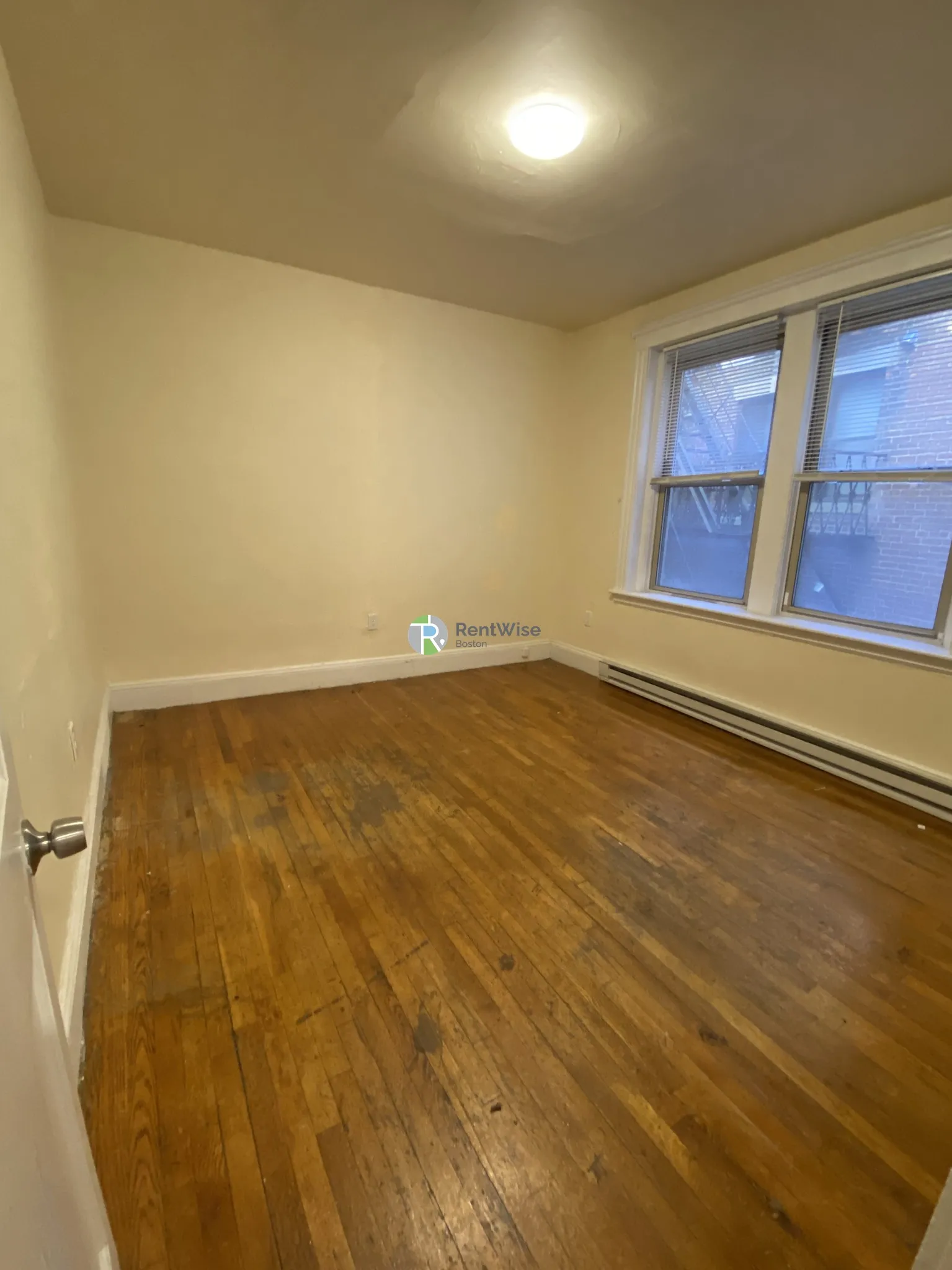 55 Park Dr, Fenway