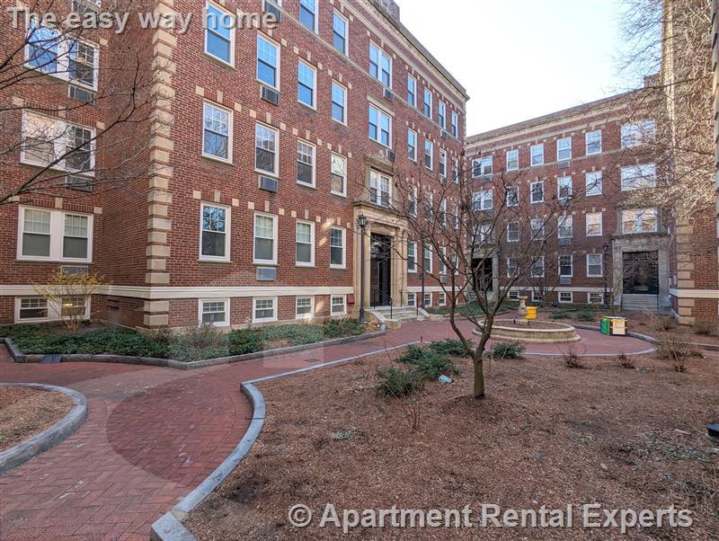 22 Chauncy St, Harvard Square
