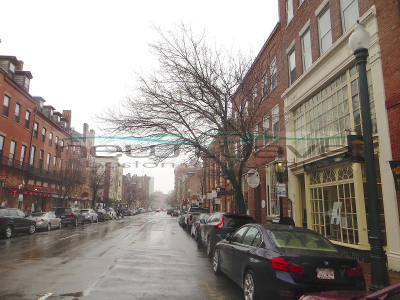 86 Charles St, Beacon Hill