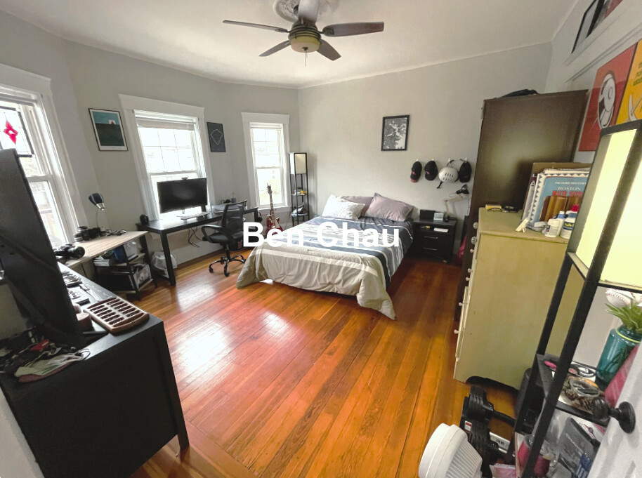 39 Hall Ave, Powder House Square