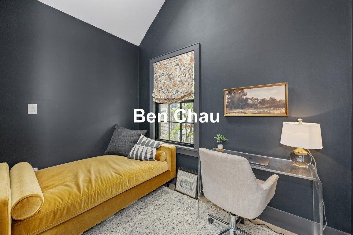 208 Windsor St, The Port