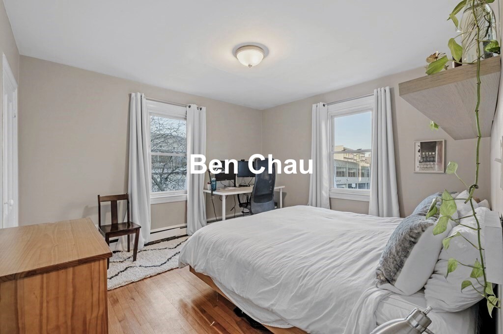 200 Banks St, Riverside