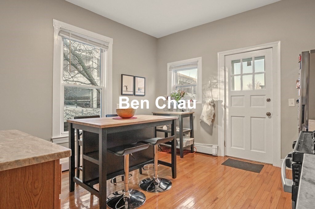 200 Banks St, Riverside