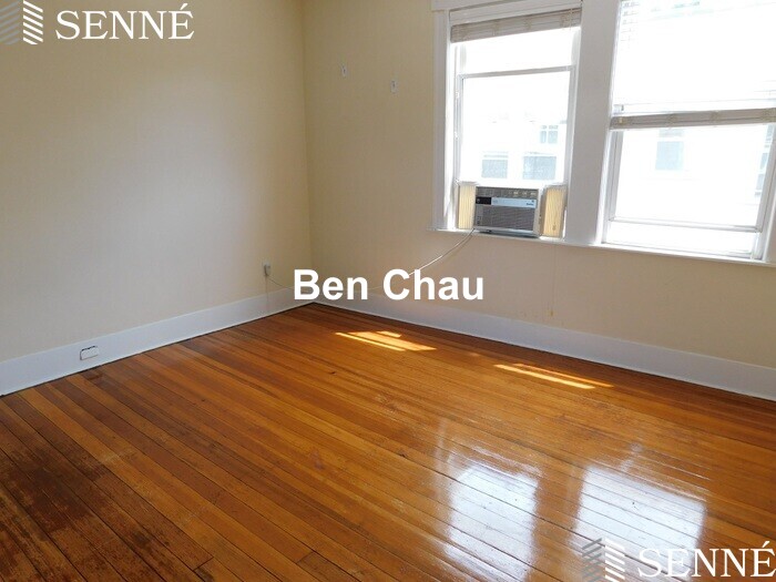 1675 Massachusetts Ave, Baldwin