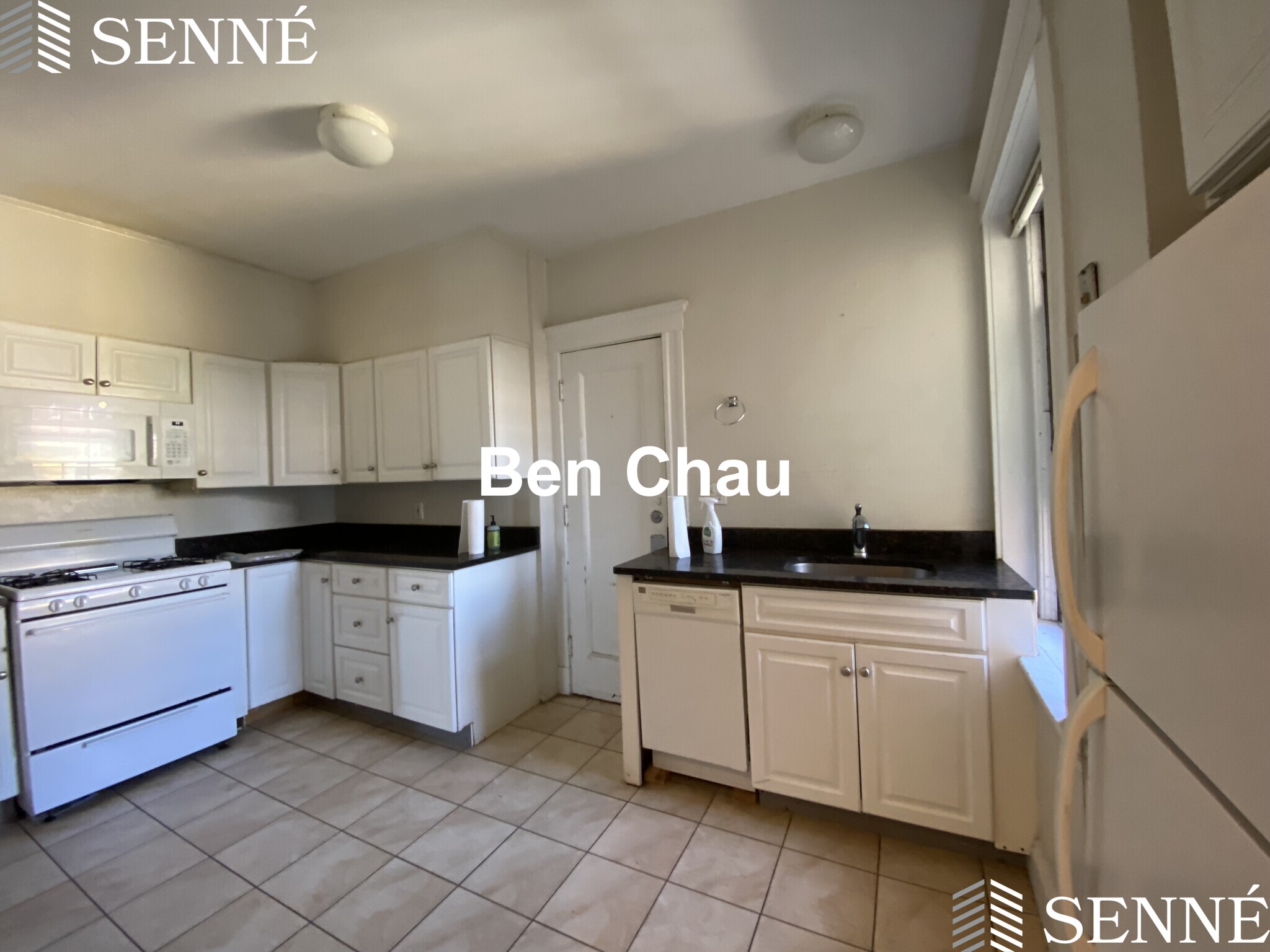 1558 Massachusetts Ave, Neighborhood Nine