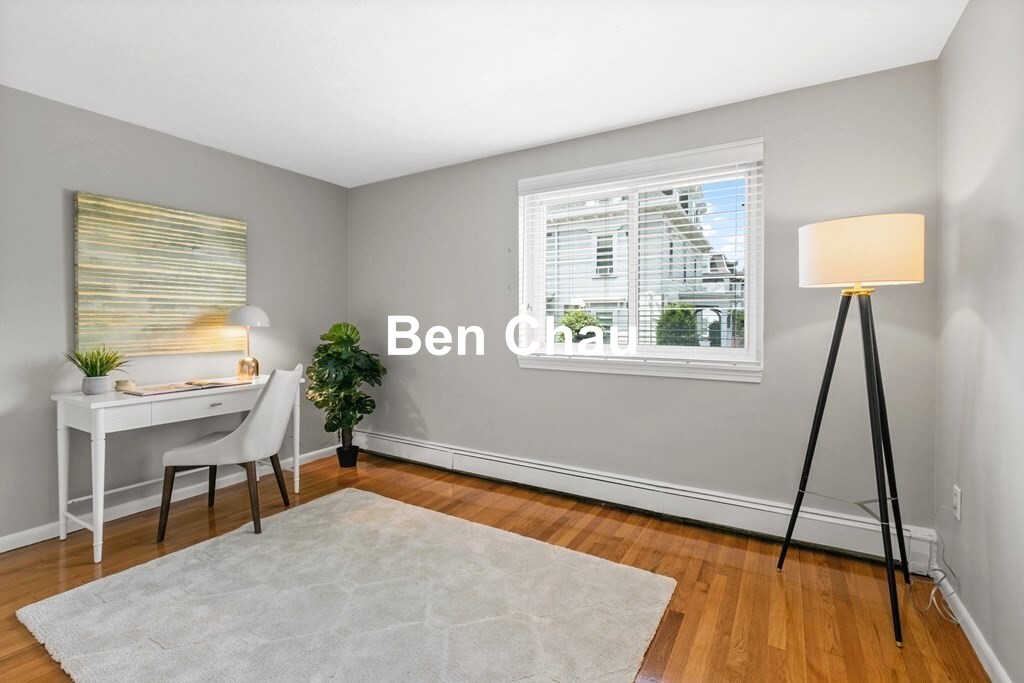 2192 Massachusetts Ave, North Cambridge