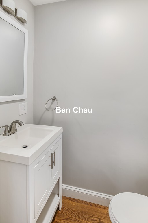 124 Pearson Rd, Tufts