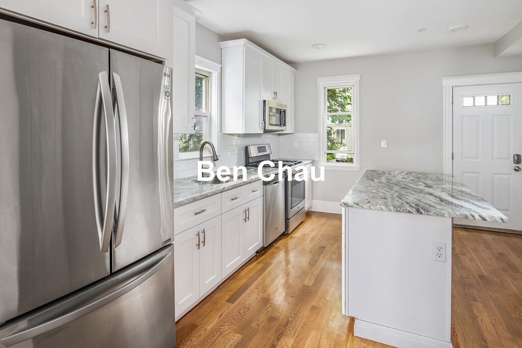 124 Pearson Rd, Tufts