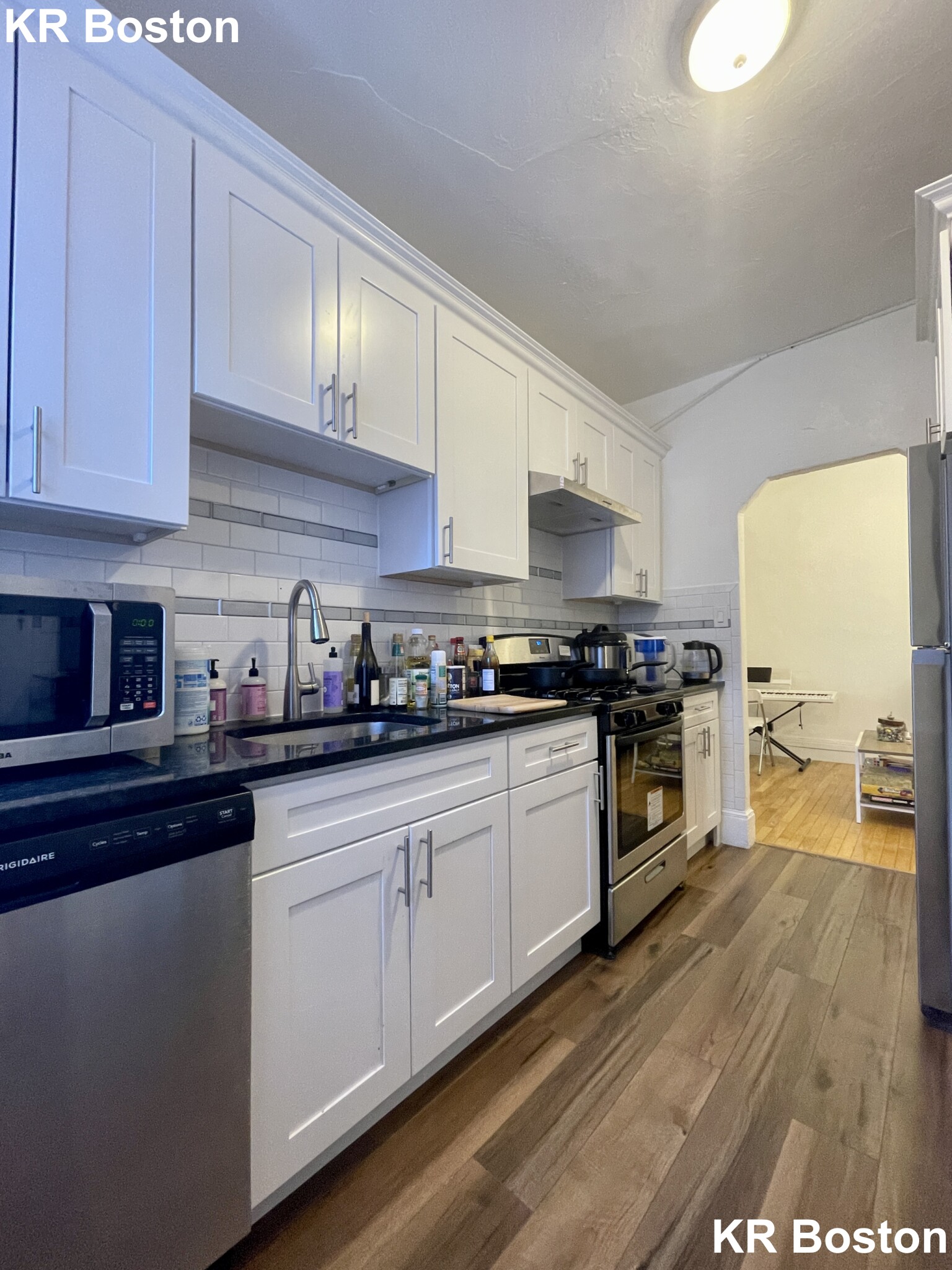 1 bed, 1 bath apartment for rent at 235 Harvard Ave Unit 4, Allston — photo 7 of 61