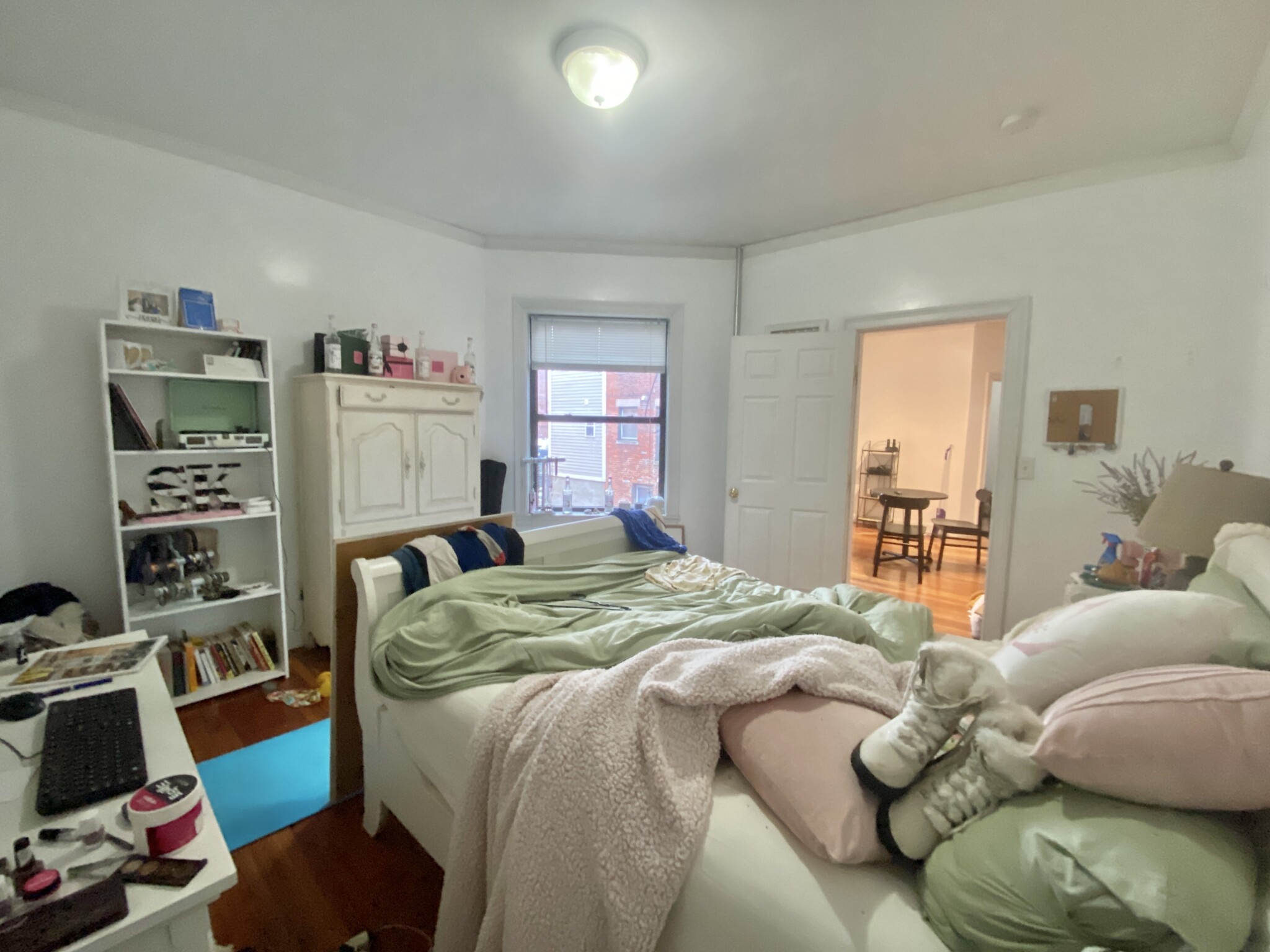 2 bed, 1 bath apartment for rent at 231 Harvard Ave Unit 3, Allston — photo 8 of 16