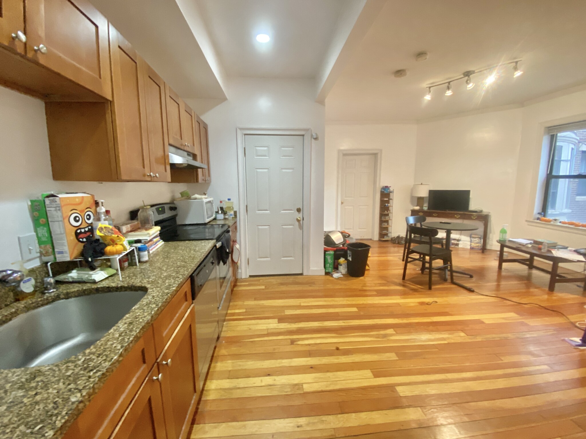 2 bed, 1 bath apartment for rent at 231 Harvard Ave Unit 3, Allston — photo 15 of 16