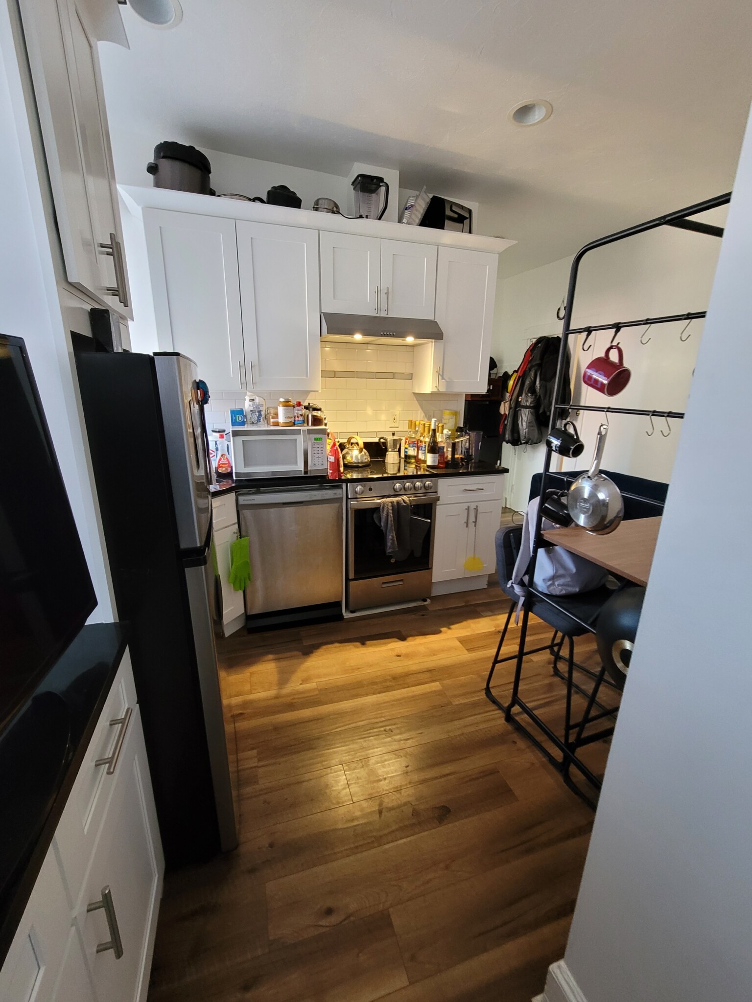 1 bed, 1 bath apartment for rent at 231 Harvard Ave Unit 5, Allston — photo 10 of 13