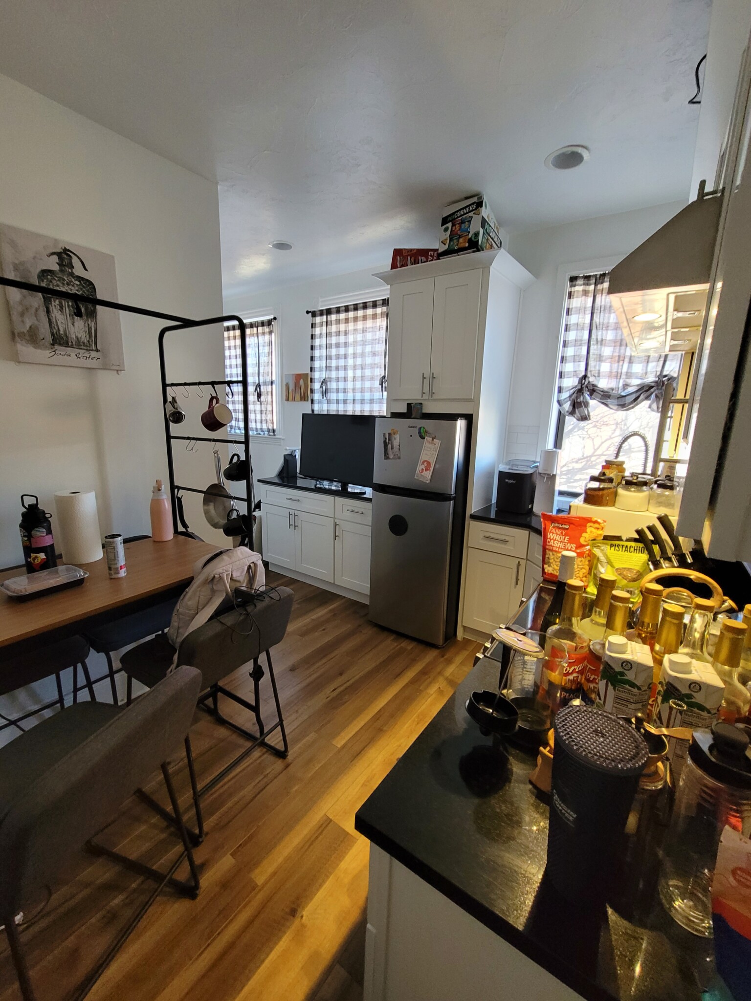 1 bed, 1 bath apartment for rent at 231 Harvard Ave Unit 5, Allston — photo 2 of 13