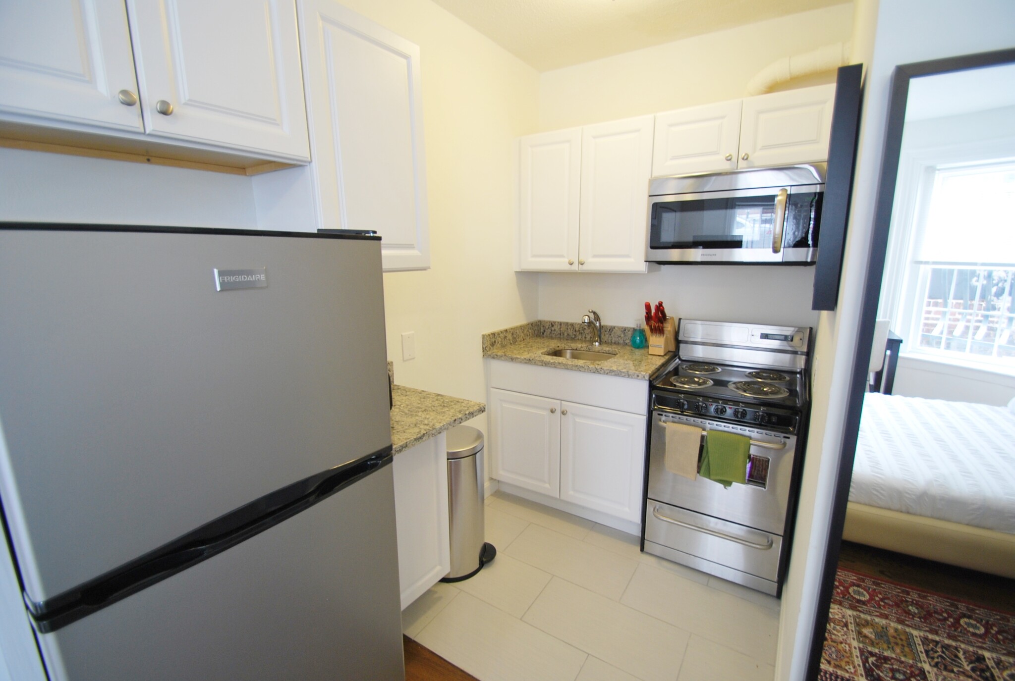 538 East Broadway, South Boston