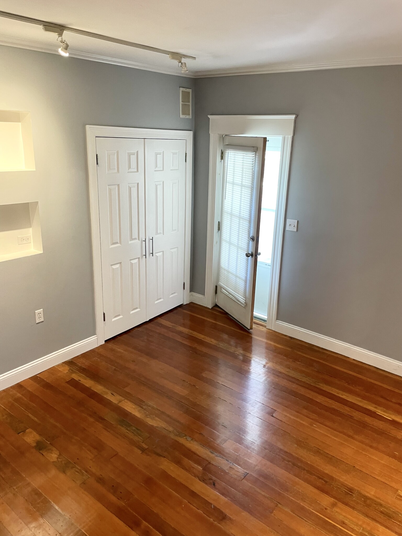 67 Wheatland St, Somerville