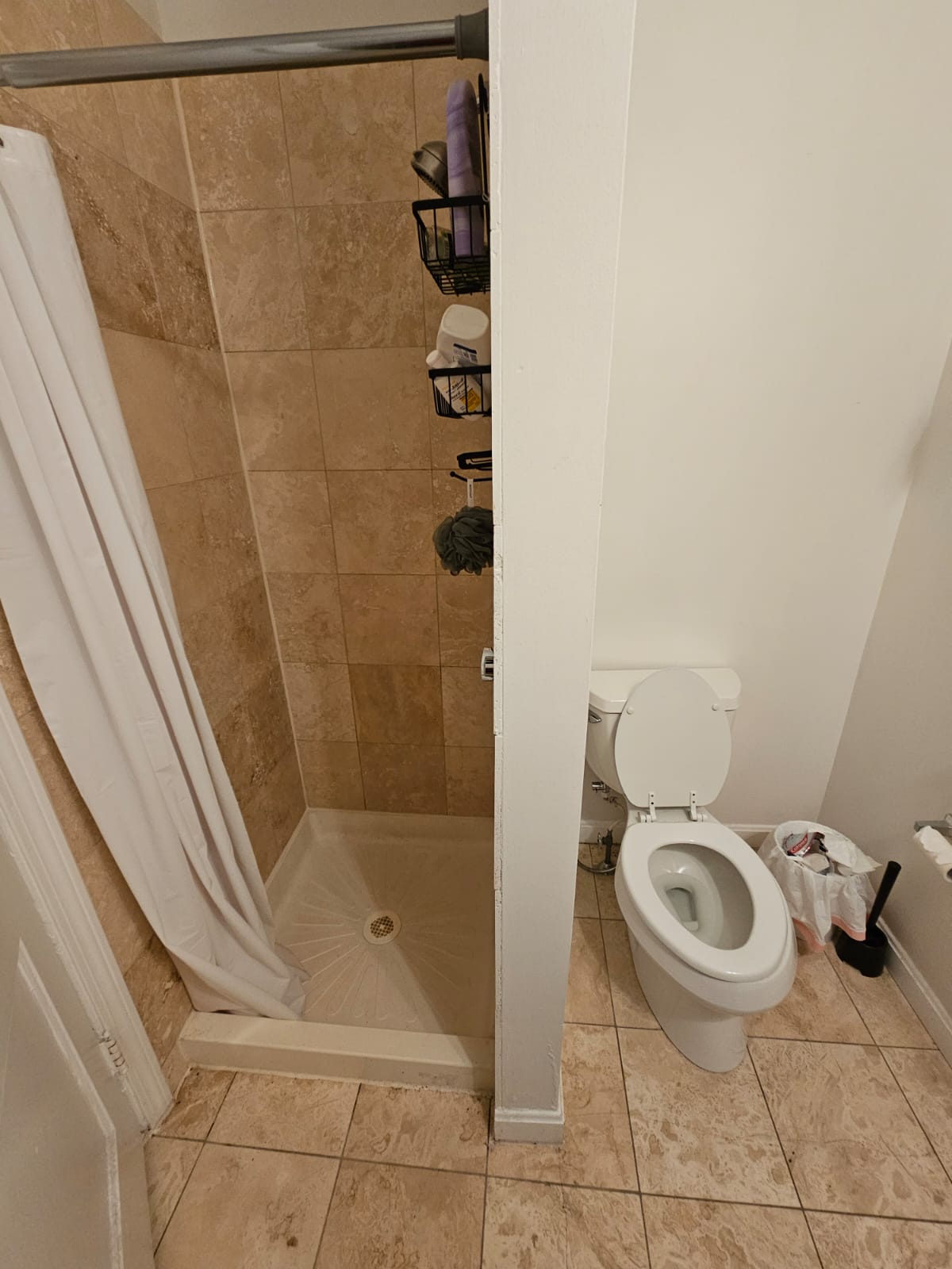 1 split bed, 1 bath apartment for rent at 1185 Commonwealth Ave Unit 22, Allston — photo 3 of 3