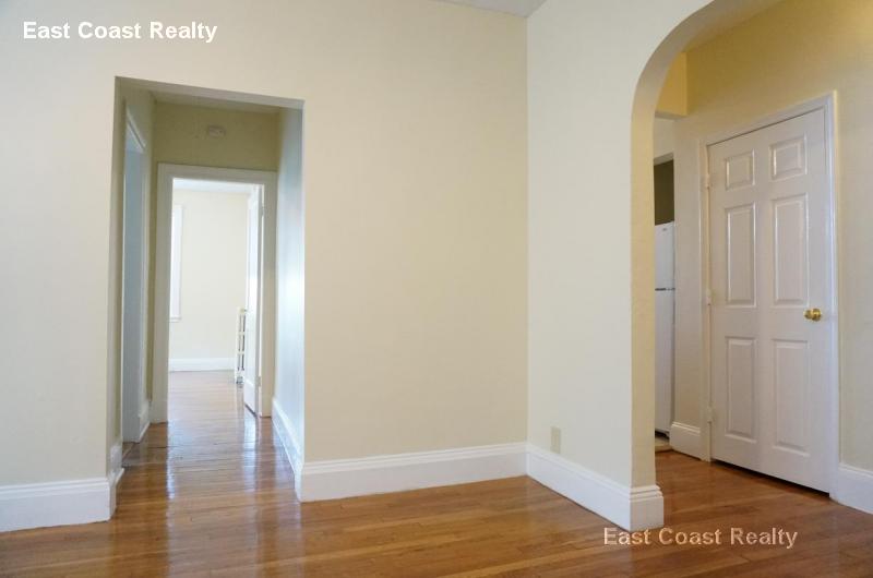 41 Chestnut Hill Ave, Brighton