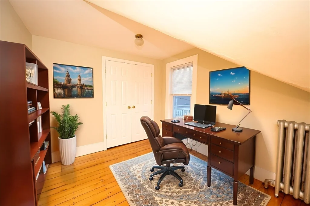 30 Sheppard Ave, Braintree