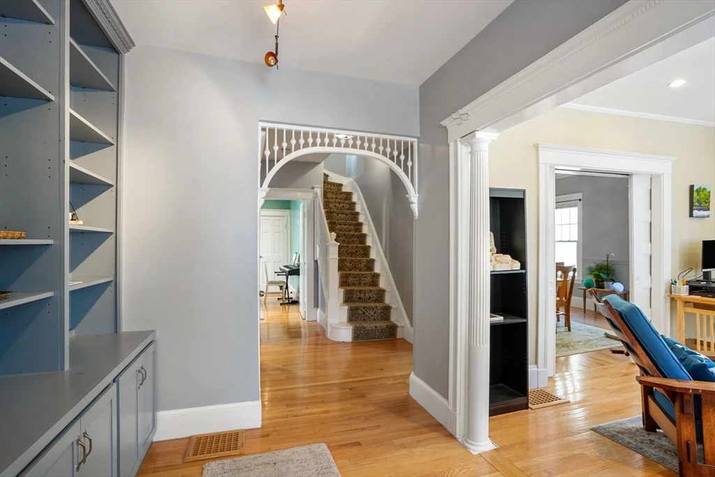 67 Ossipee Rd, Teele Square