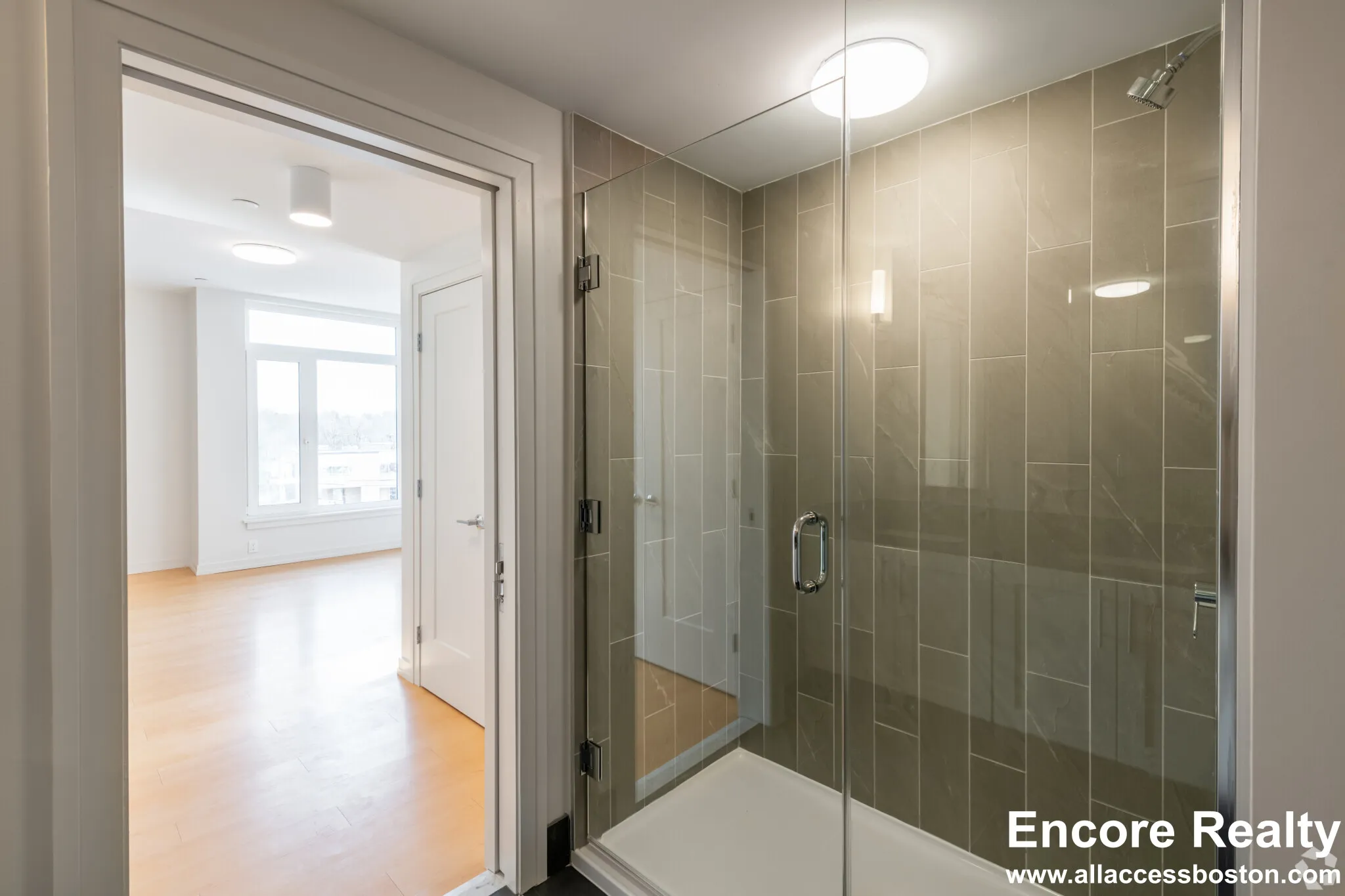 77 New St, Neighborhood Nine