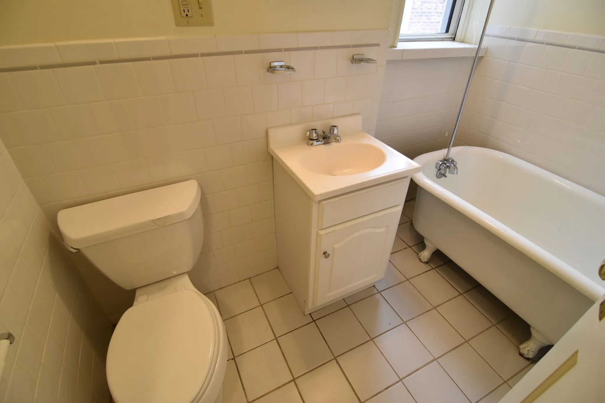 19 Queensberry St, Fenway