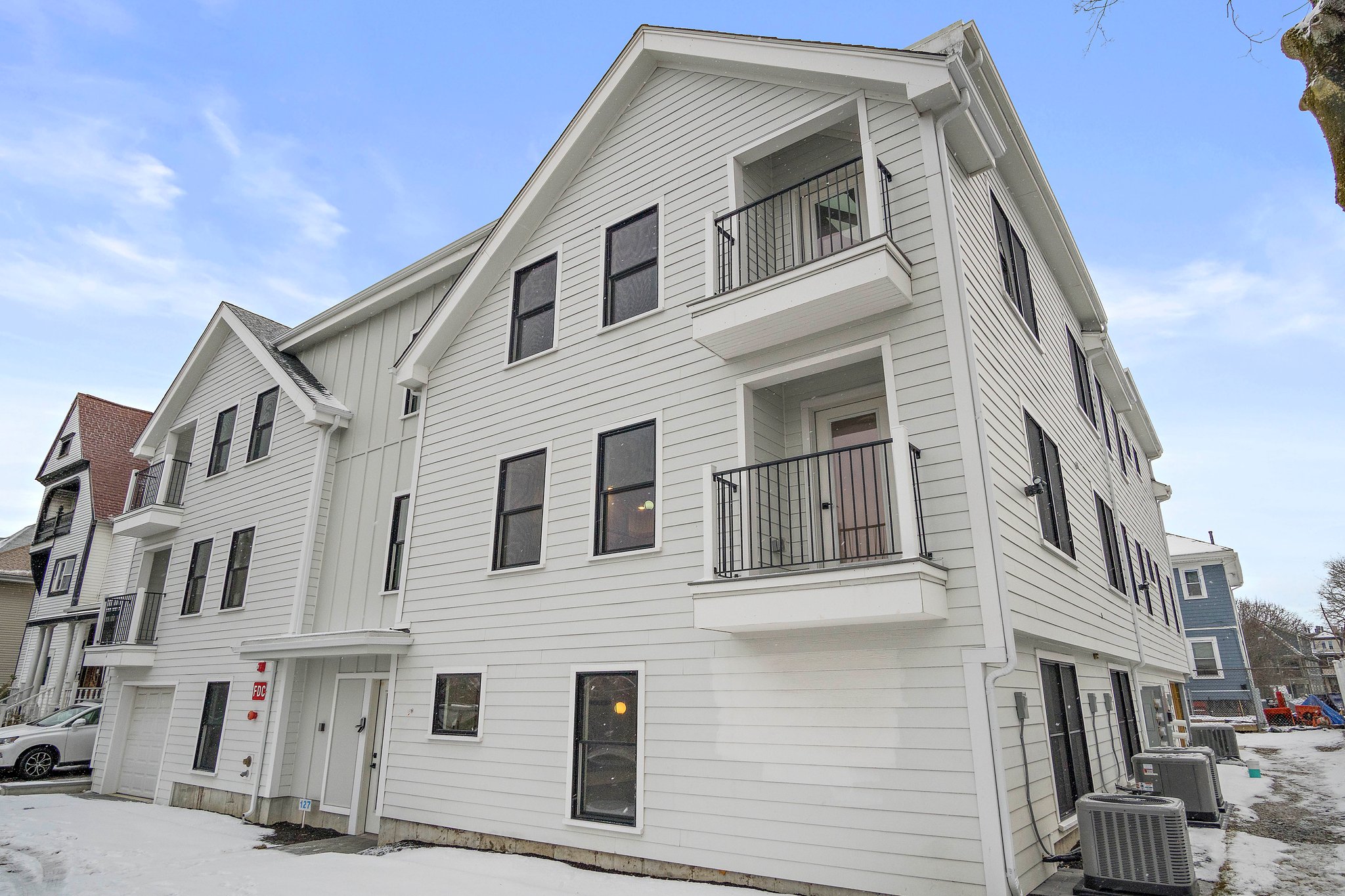 127 East Cottage St, Dorchester